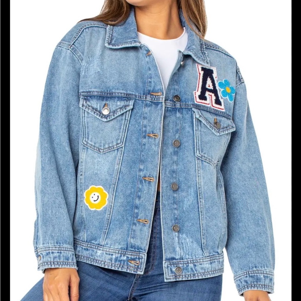 Women’s Celebrity Pink boyfriend denim jacket Size XS